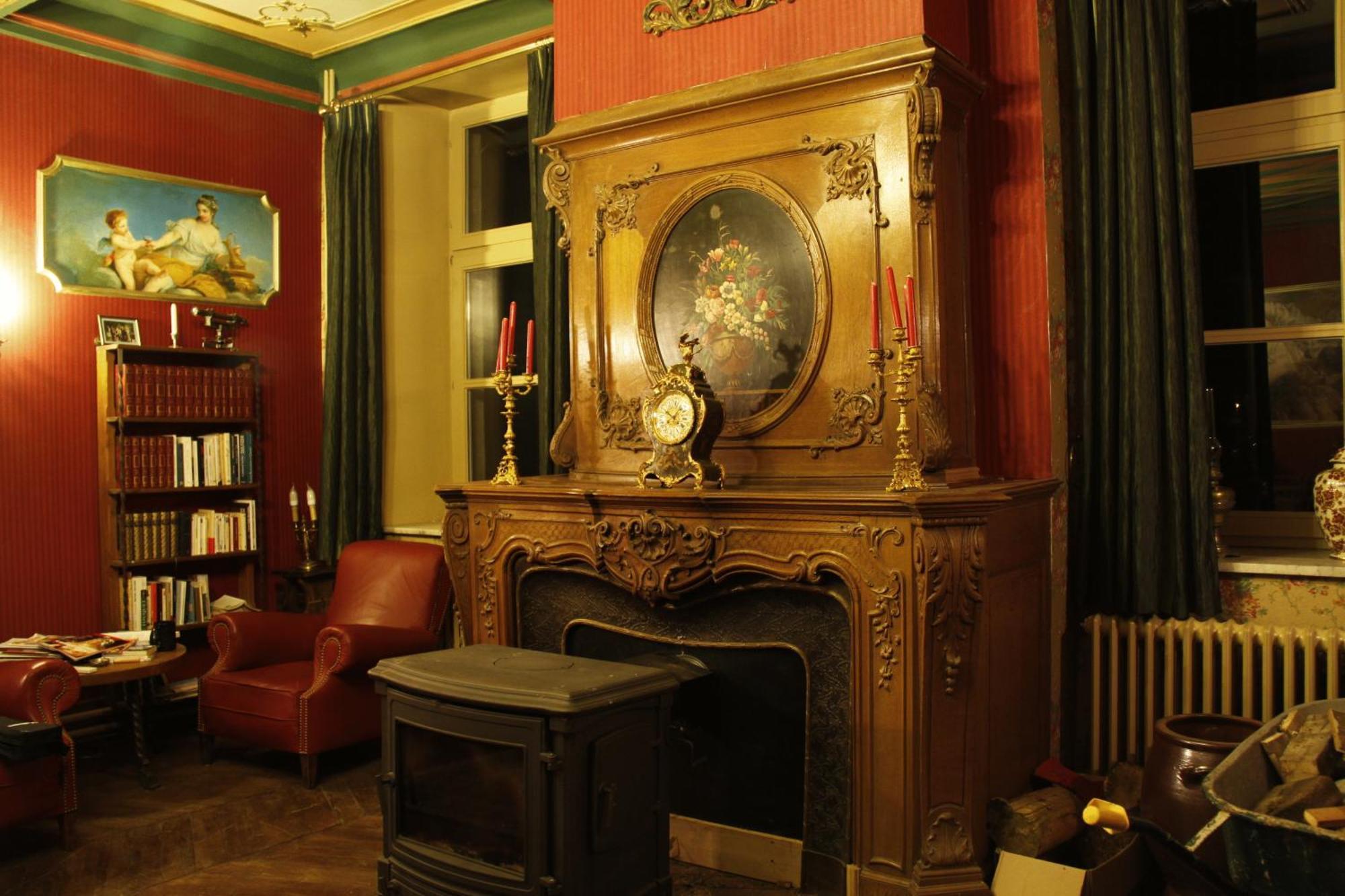 Hotel Tromcourt Couvin Esterno foto